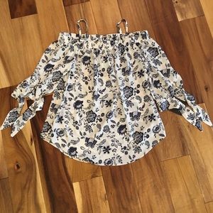 Stitch Fix off the shoulder blouse M NWT